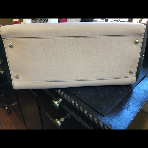 Kate Spade Purse - Picture 8 of 8